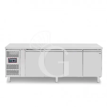 Tavolo Refrigerato 4 porte Prof. 600 mm +2°C/+8°C motore a sinistra classe energetica B Ordina Subito