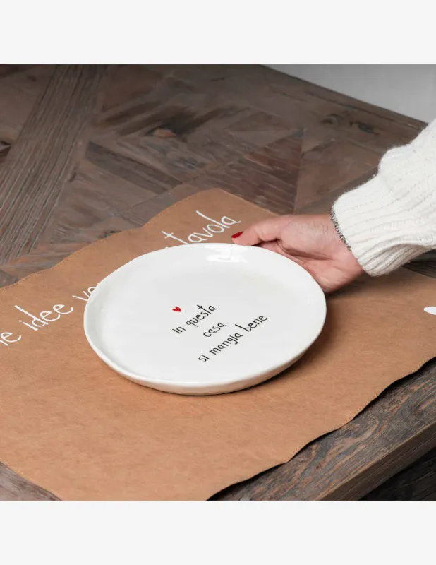 Di Tendenza Simple Day Piatti Da Dessert In Questa Casa Si Mangia Bene Set 2 Pz