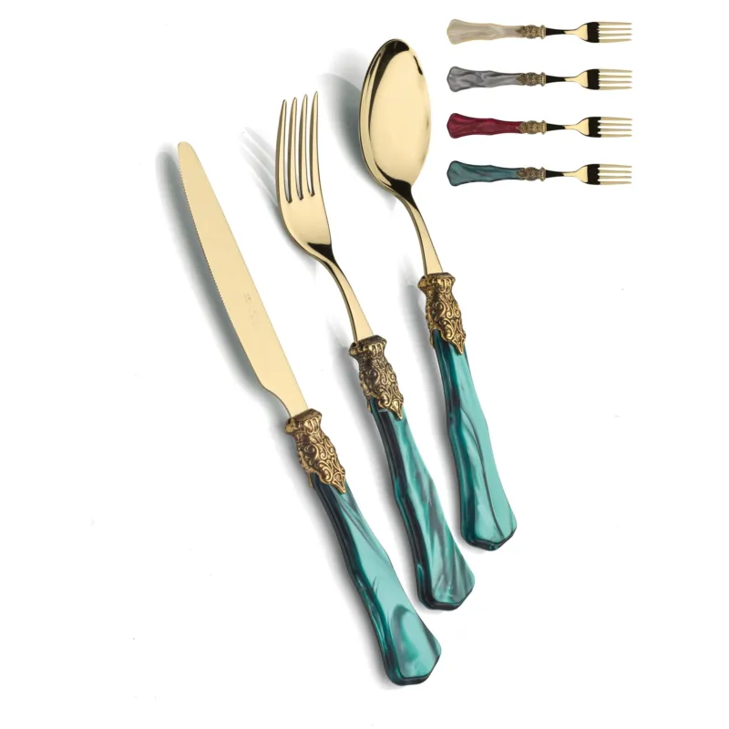 Subito Disponibile GINEVRA TUTTO ORO ANTICATO, 6 posti tavola, Servizio posate 24 pezzi in acciaio inox 18/10 lucido spessore 2,manico acrilico madreperlato con ghiera in metallo effetto antichizzato lavabile in lavastoviglie Domus e Design bordeaux perlato