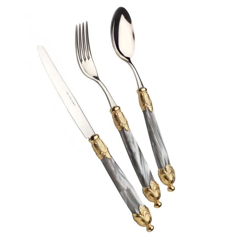 Miglior Prezzo Servizio Posate Colorate Set 24 pezzi 6 posti tavola Siena in acciaio 18/10 manico acrilico madreperlato doppia ghiera dorata Domus e Design bianco perlato