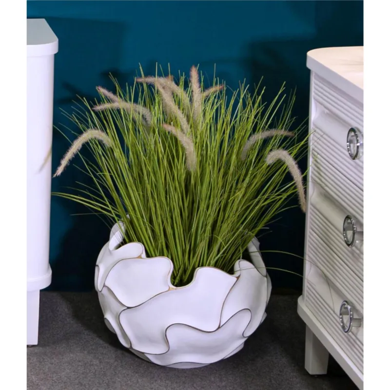 Cachepot rotondo con decorazioni ondulate in rilievo, Ø 44X37 cm in Polyresin grigia Mauro Ferretti Scelto Dai Clienti