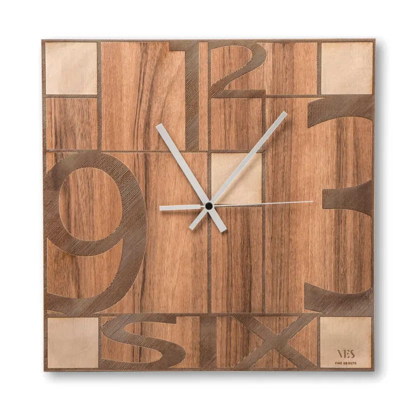 Orologio da parete il legno Quadrato MONDRIAN 40x40 cm realizzato con lavorazioni modernissime decoro tracciati colore avorio Ves Design Saldi