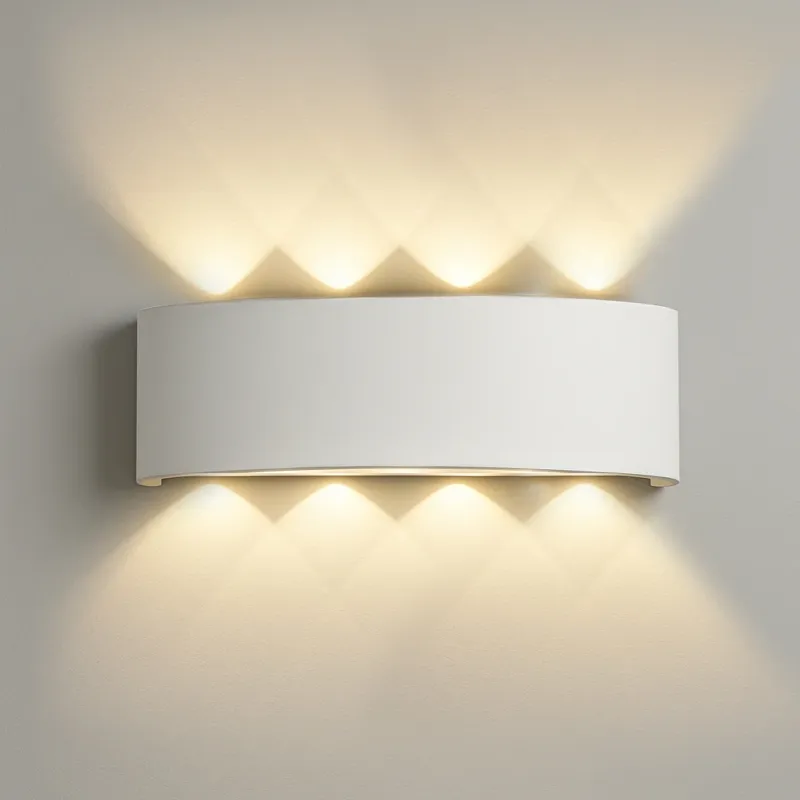 Applique da Muro 8 Led Lampada a Parete Bianco con Luce Bianco Caldo 22x8x4cm A Buon Prezzo