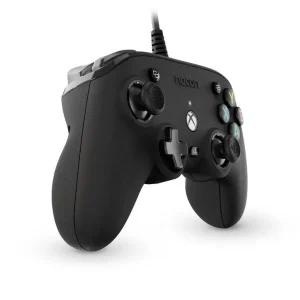 NACON Pro Compact Controller Nero USB Gamepad Xbox One, Xbox Series S, Xbox Series X Compra Adesso