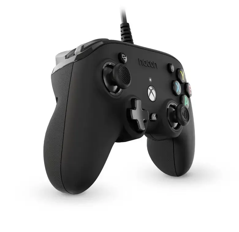 NACON Pro Compact Controller Nero USB Gamepad Xbox One, Xbox Series S, Xbox Series X Compra Adesso