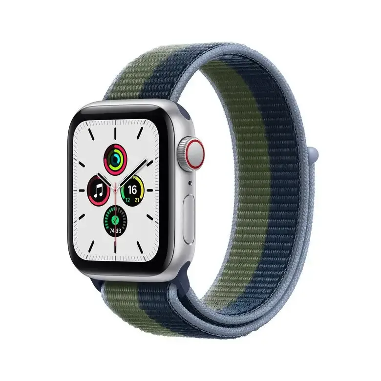 Apple Watch SE GPS + Cellular, 40mm Cassa in Alluminio color Argento con Cinturino Sport Azzurro Quantità Limitata
