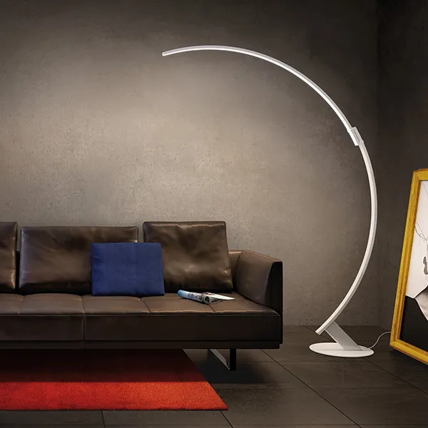 Vendita Finale Kyudo piantana di design a LED