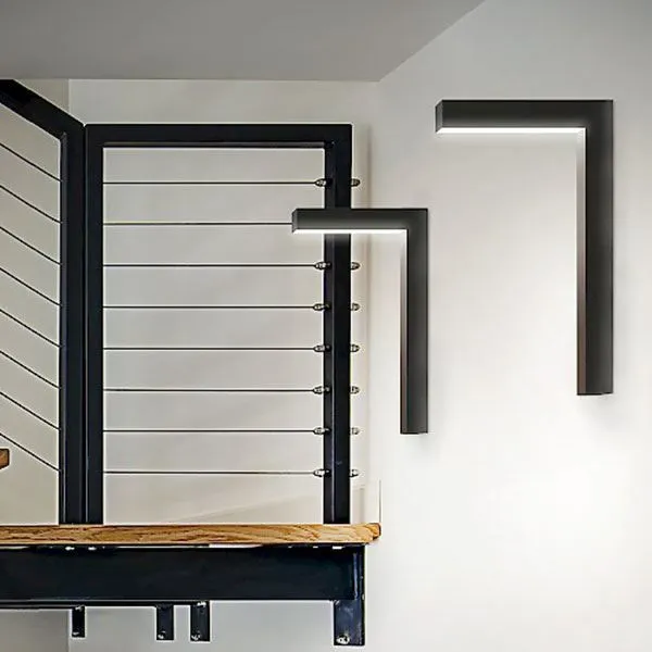 Economico Edge applique di design a LED