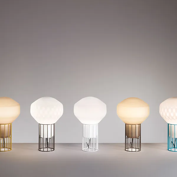 Must-Have Aérostat lampada da tavolo limited edition