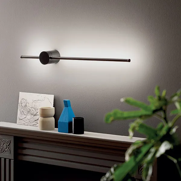 Enila applique di design Spedizione Espresso